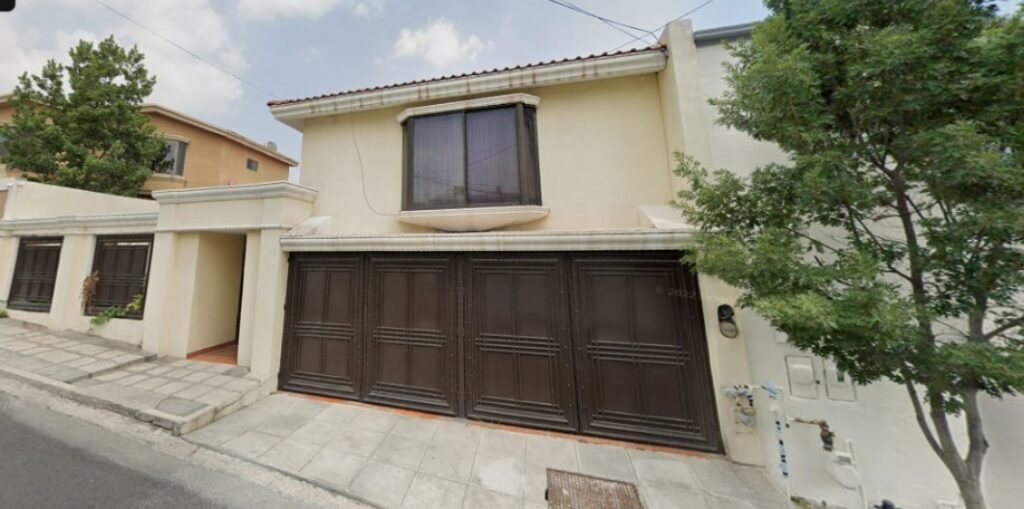 CASA EN VENTA CUMBRES 4° SECTOR | N.L